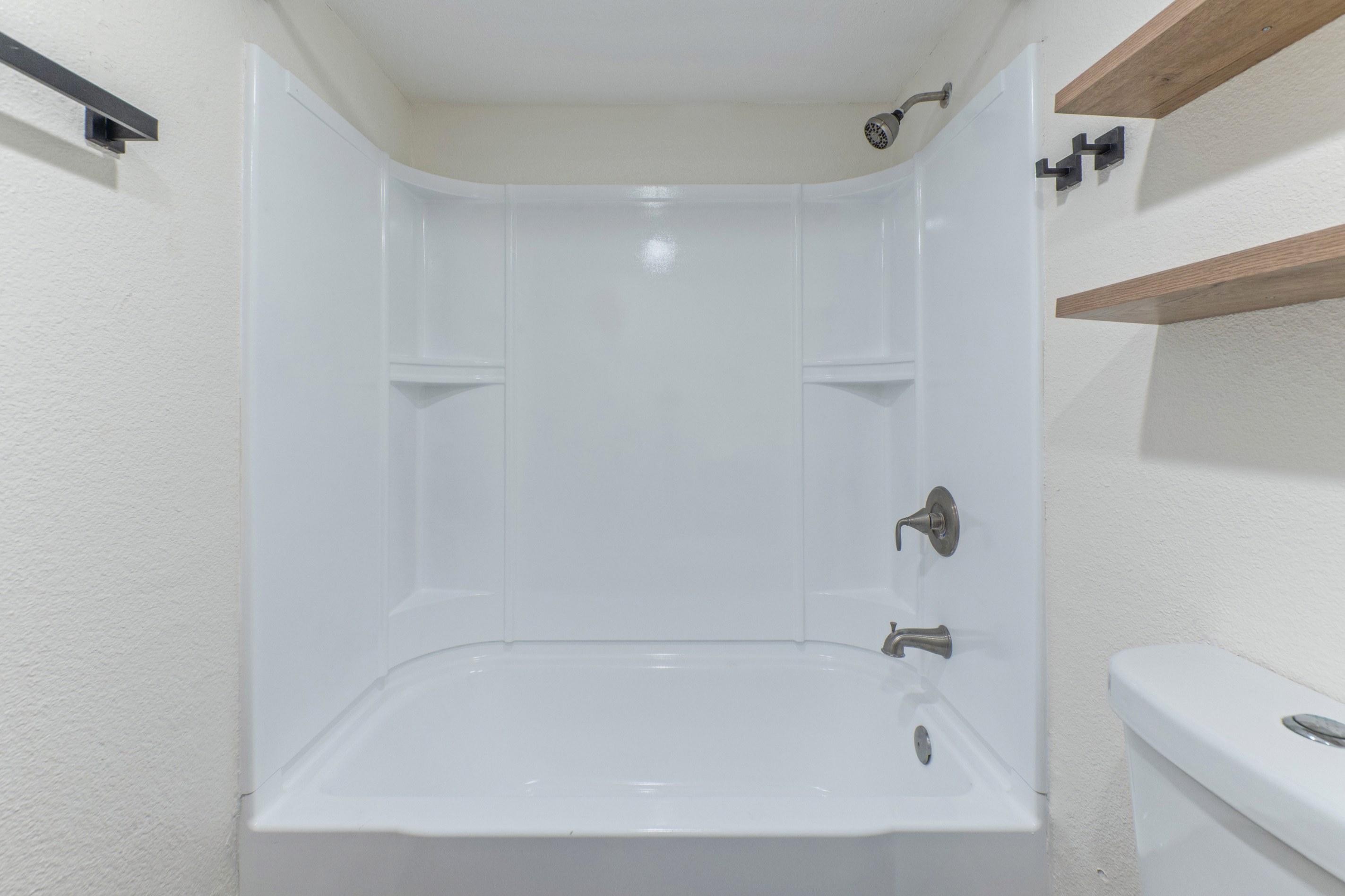 Unit 213 photo 7